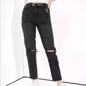 AE Ripped Mom Straight Jean